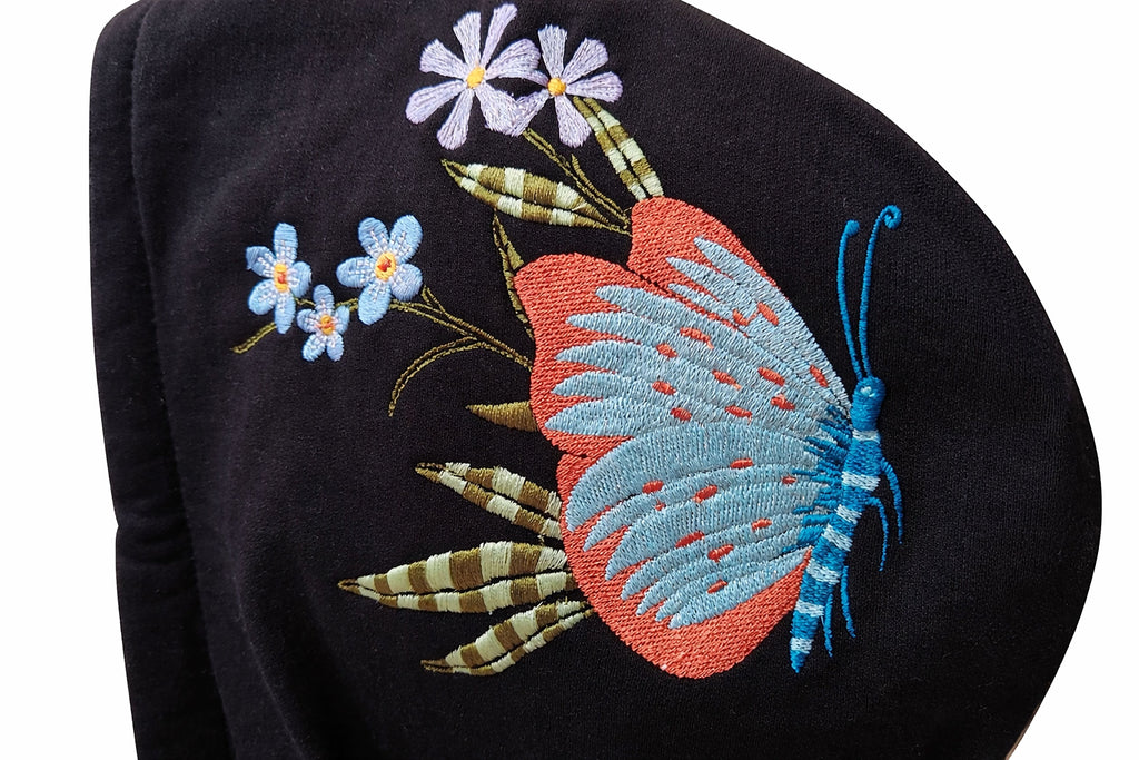 BLACK EMBROIDERED ZIPPER OVERSIZED HOODIE