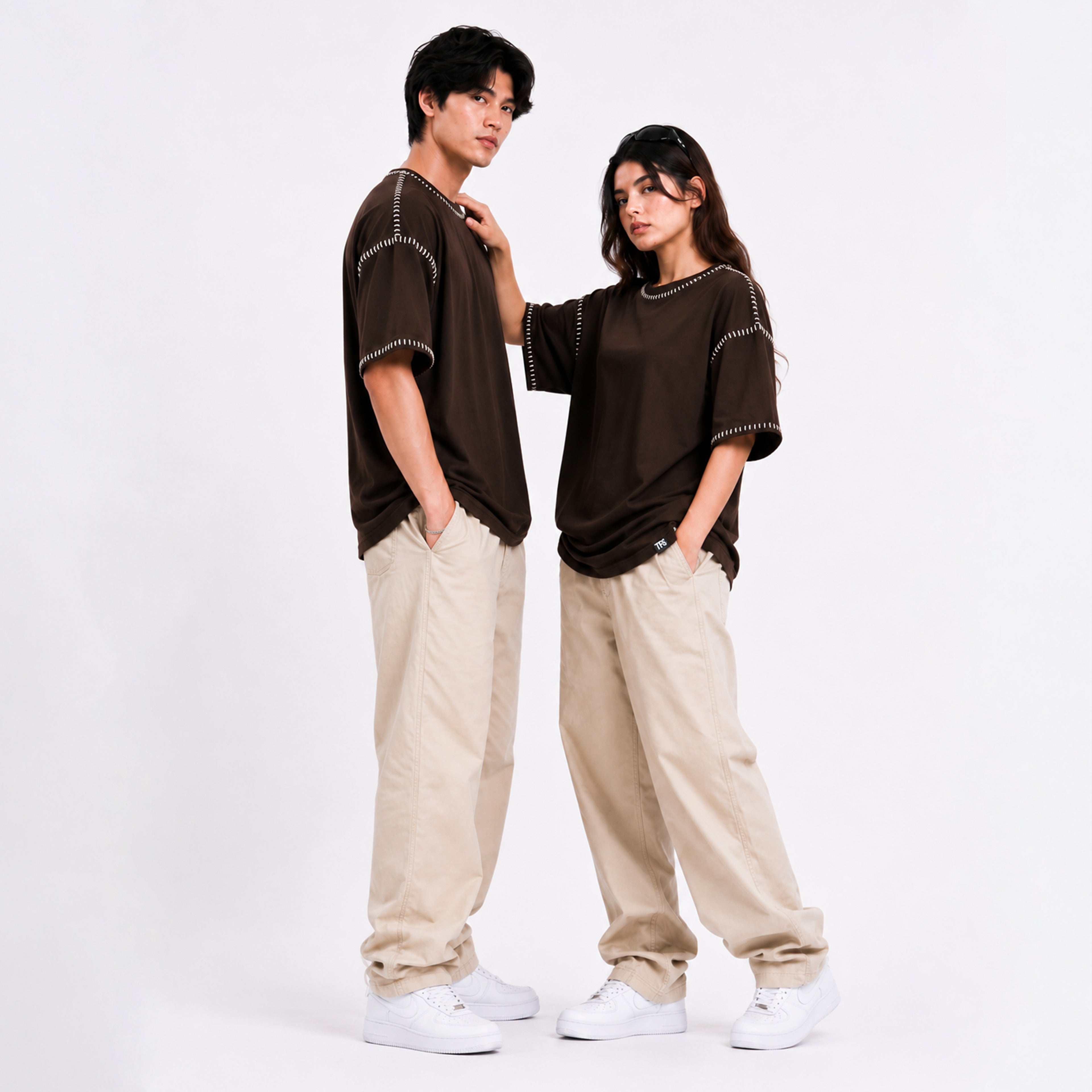 UNISEX OVERSIZED STITCH DETAIL TEE