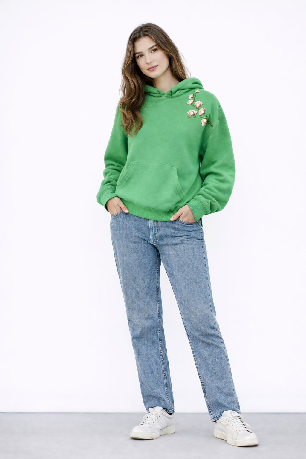 GREEN EMBROIDERED OVERSIZED PULLOVER HOODIE
